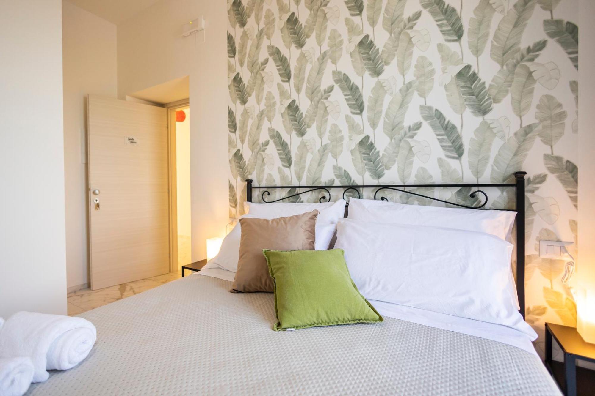 Cientopera Suite Rooms Pontecagnano Faiano Buitenkant foto