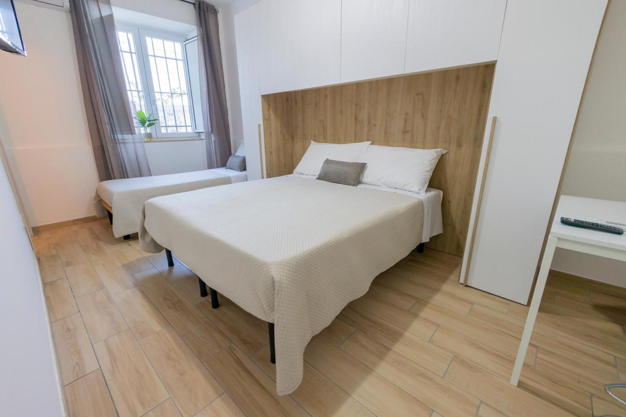 Cientopera Suite Rooms Pontecagnano Faiano Buitenkant foto