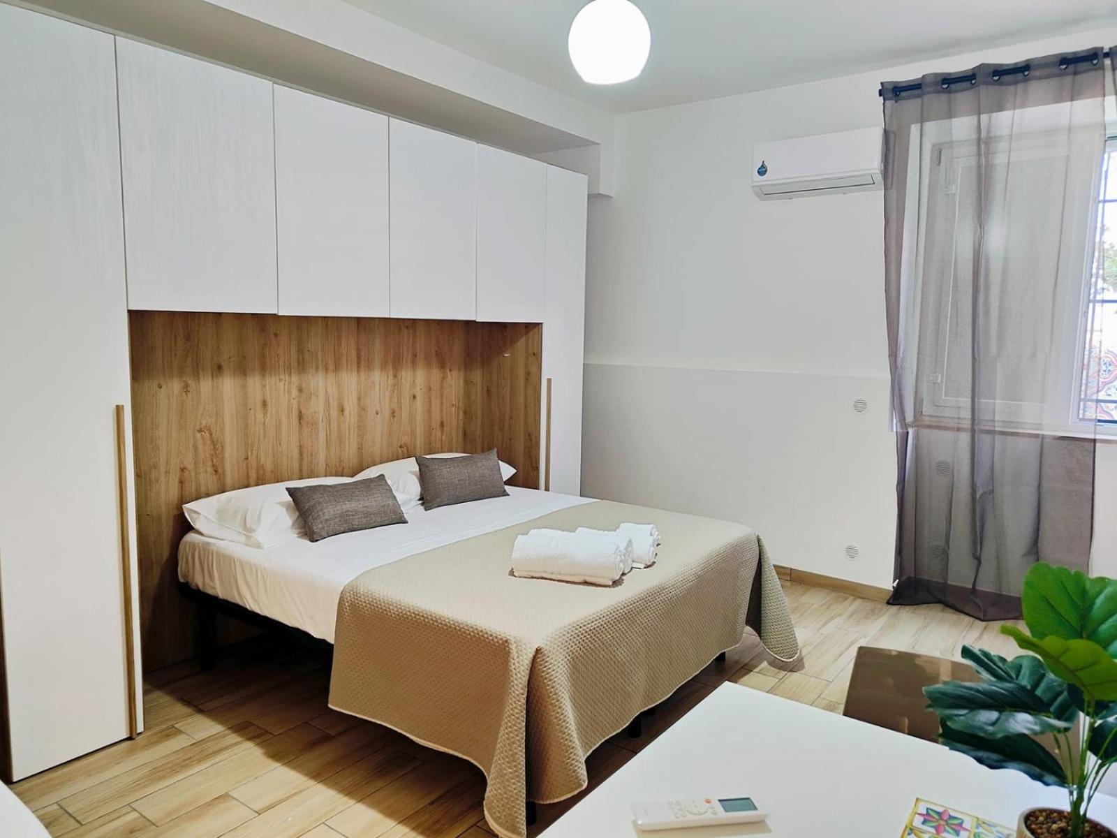 Cientopera Suite Rooms Pontecagnano Faiano Buitenkant foto