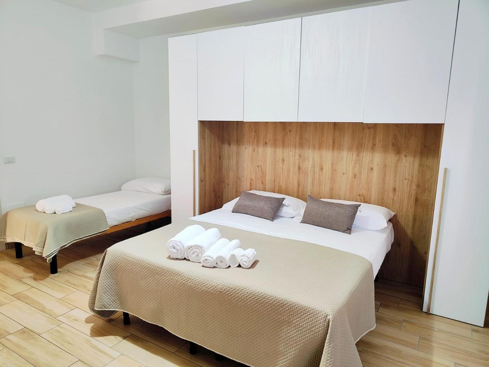 Cientopera Suite Rooms Pontecagnano Faiano Buitenkant foto
